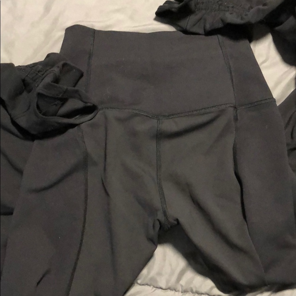 Lululemon restored pants - Picture 5 of 7